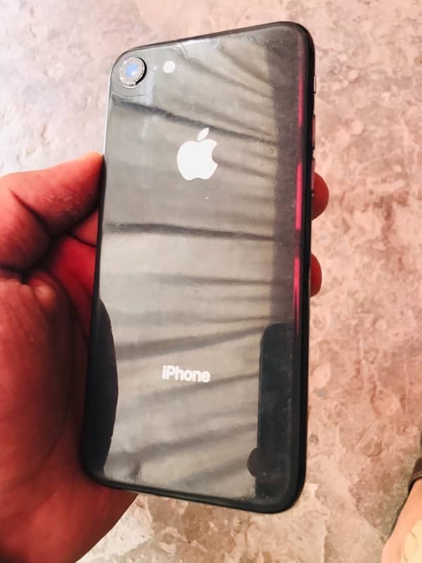 Iphone 8 NoN PTA 64Gb 2