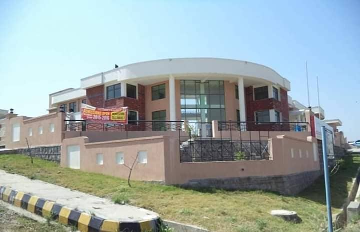 A Spacious 10 Marla Residential Plot In AWT - Block E 10