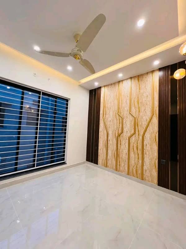 5 Marla Brand New House Available For Rent in Bahria Town Phase 8 8