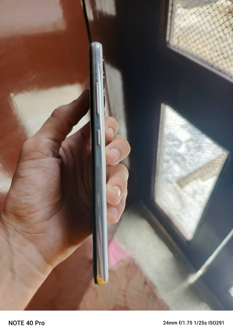 Samsung Galaxy A32 condition 10%10 5