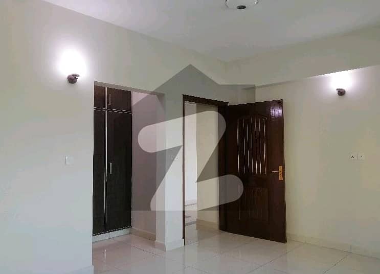 Reasonably-Priced 10 Marla Flat In Askari 11 - Sector B Apartments, Lahore Is Available As Of Now 5