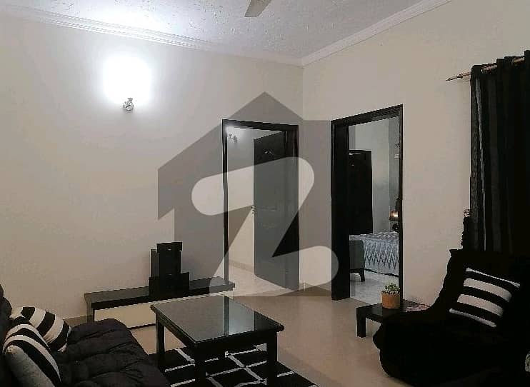 5 Marla Flat Is Available For Rent In Askari 11 - Sector C 6