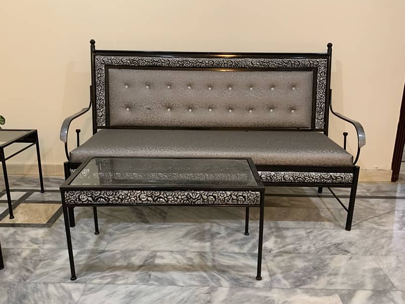 5 Seater Iron sofa set with 2 Tables 1