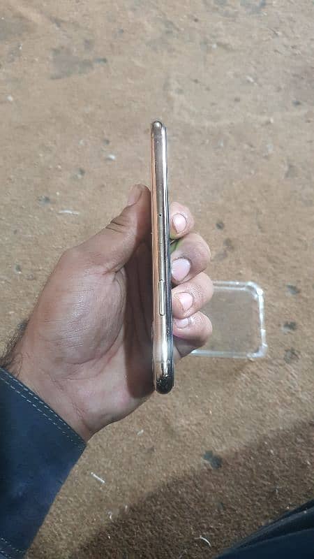 I phone 11 pro 64 gb non pta 3