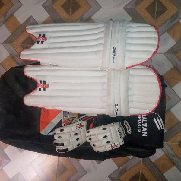 Kit Pads / Gloves/ Bag / 2