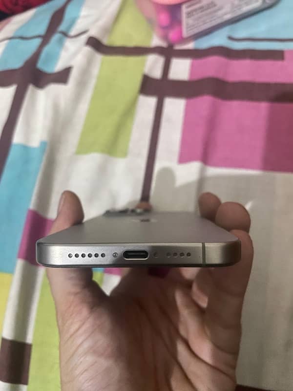 iphone 15 pro max 256 gb factory unlock LLA 3