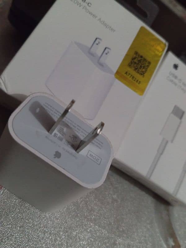 Iphone Original Charger+Cable 1