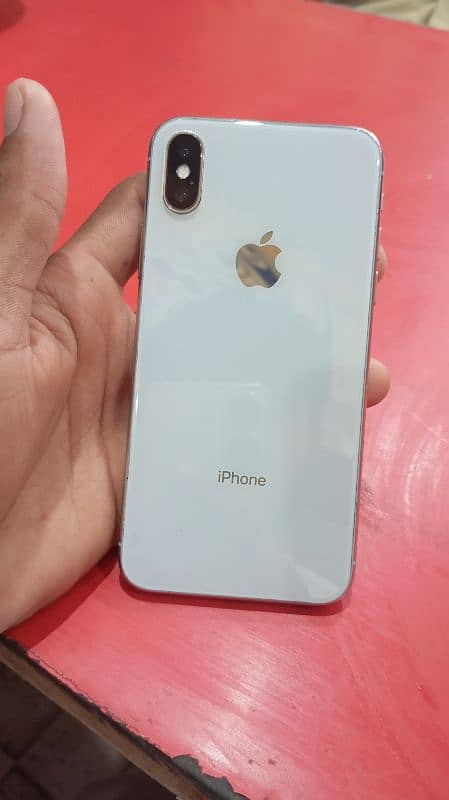 I phone x 64 GB non PTA 10.9 condition Bettary Health 73 0