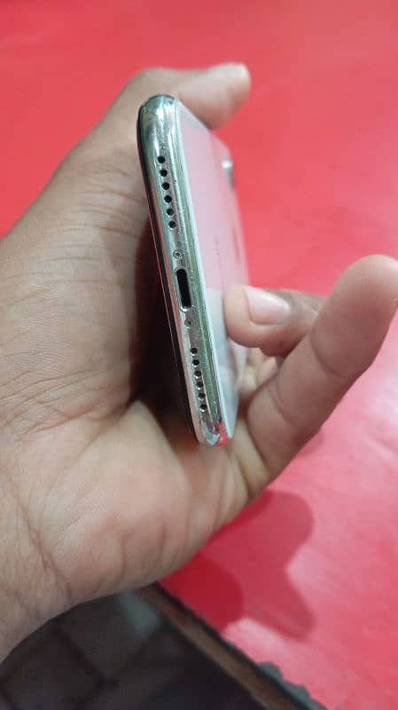 I phone x 64 GB non PTA 10.9 condition Bettary Health 73 3