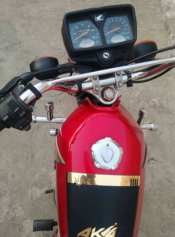 Honda 125 4