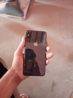 I phone xs max non pta 256gb b/h 75 condition 10/10 face id on hai