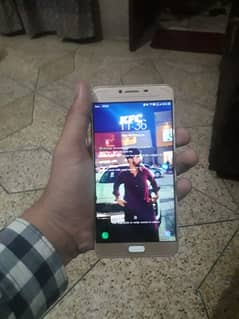 Samsung Galaxy c7