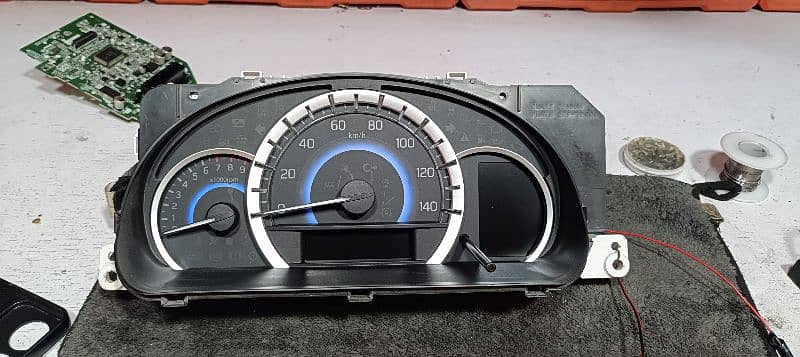 Suzuki Wagon r Pakistani model speedometer available Grip to Grip 5