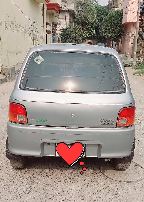 Daihatsu Cuore 2011 1