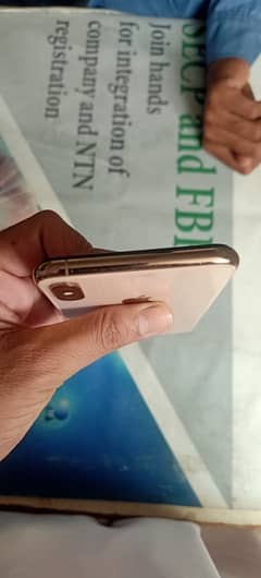 IPhone XS MAX 256 Gb golden PTA approved