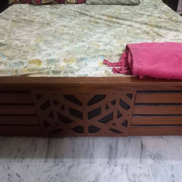 King size bed with side table,Dressing &wardrobe 1