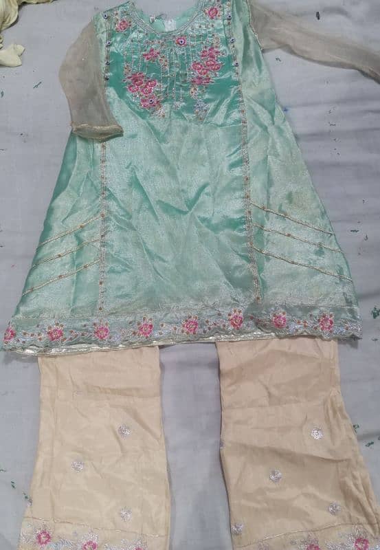 Beautiful girl suit for sale cheap rate 1