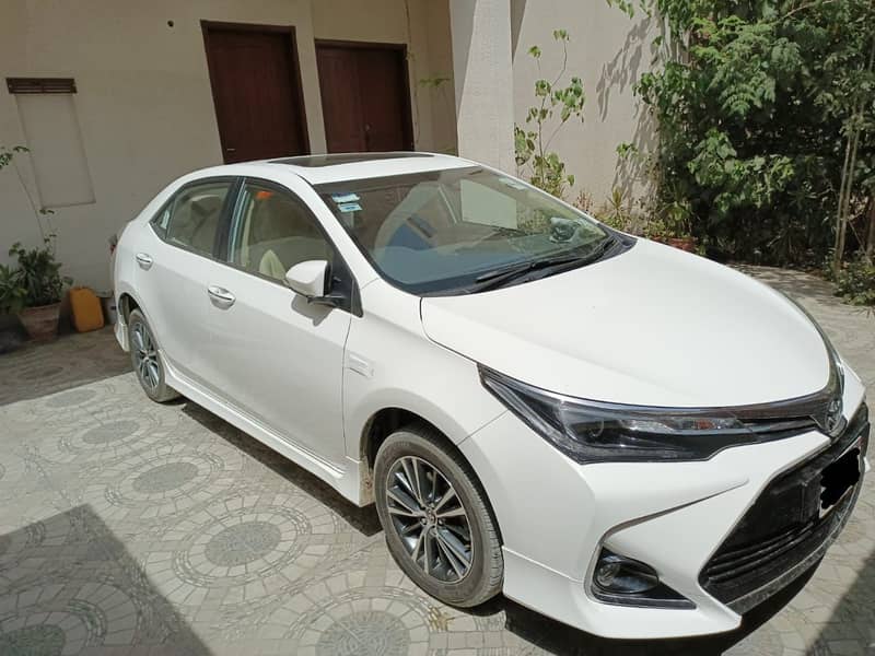 Toyota Altis Grande 2022 Grande X 10