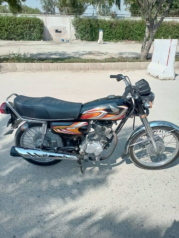 HONDA CG125 4