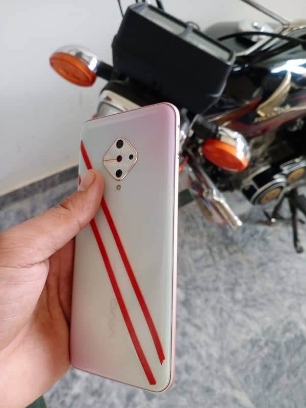 vivo s1 pro with box and original charger 0