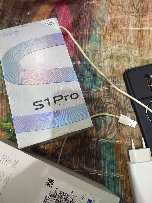 vivo s1 pro with box and original charger 8