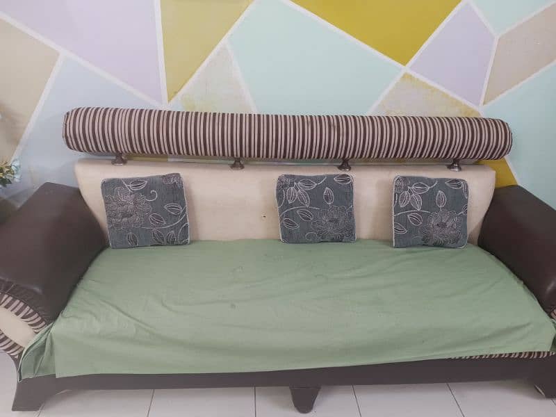 Good condition 5 seat sofa set 3