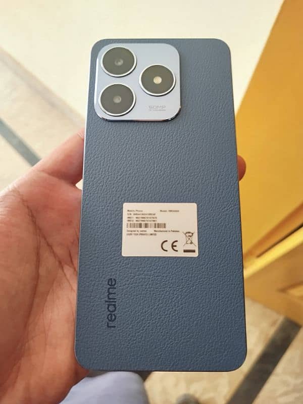 Realme C63 5