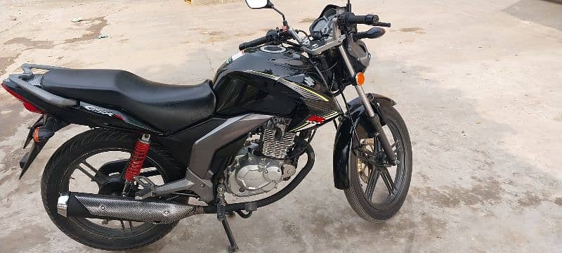 suzuki gsx125 2