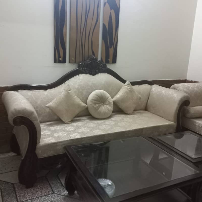 Sofa set 5 seater + Dewan +Table Cushions 2