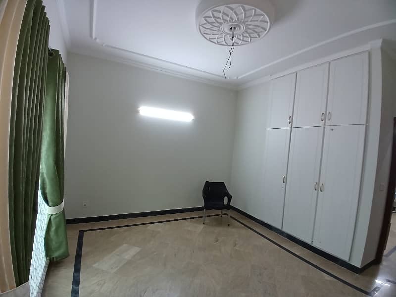 Flat Of 2 Marla Is Available For rent 8