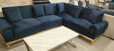 L shab Sofa 0