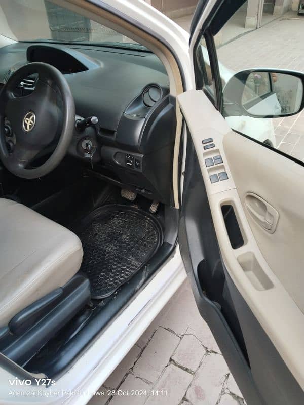 Toyota Vitz 2006 6