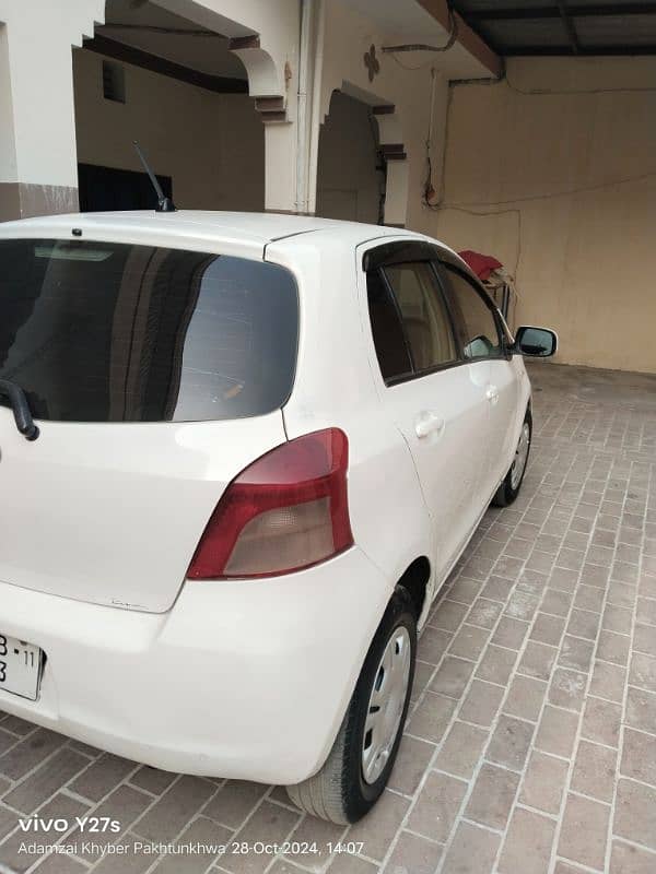 Toyota Vitz 2006 9