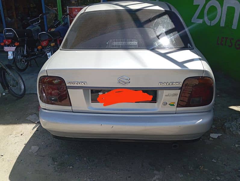 Suzuki Baleno 2003 12