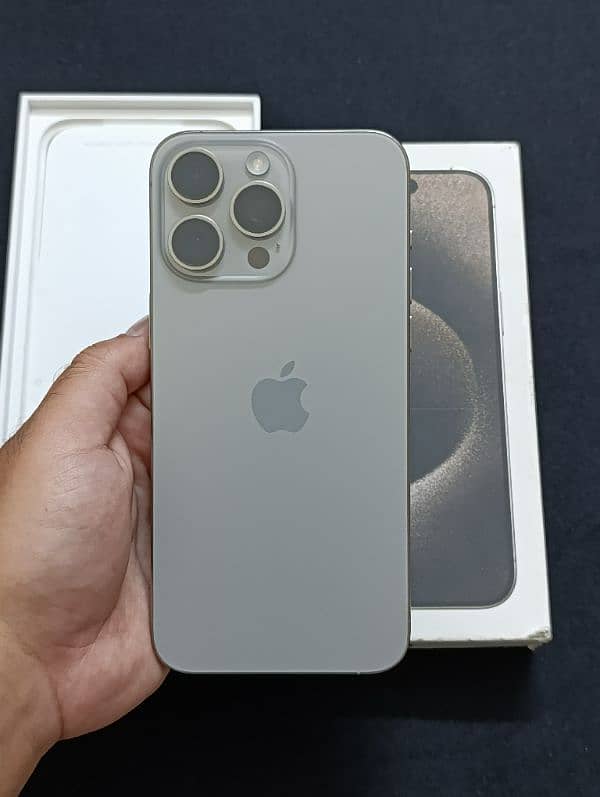 iphone 15 pro max 256gb HK (Pta Approved) Natural Titanium 0