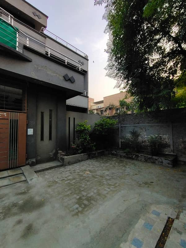 10 Marla House Ideally Situated In Lahore Medical Housing Society 1