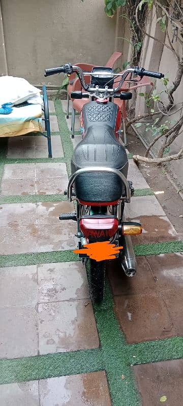 Honda CD70 5