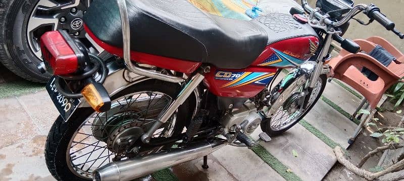 Honda CD70 10