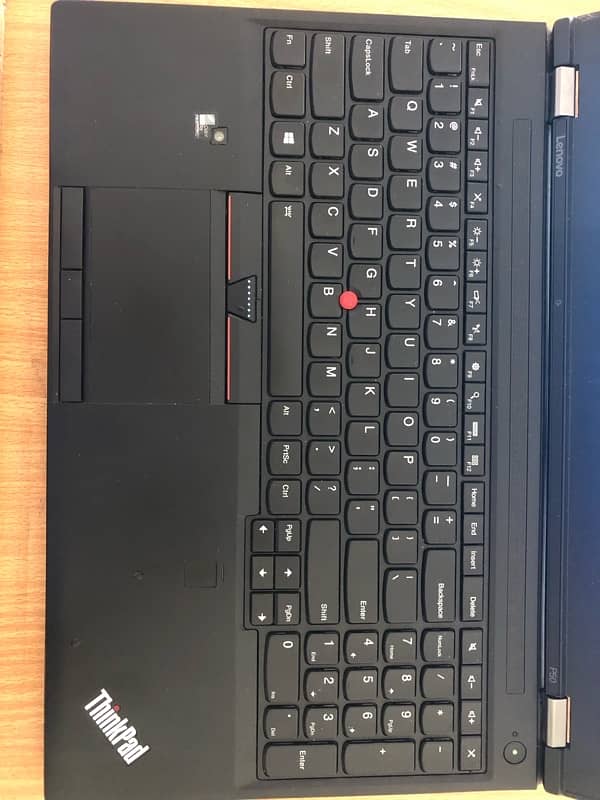 Lenovo thinkpad P50 working station 1