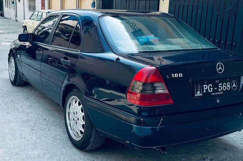 Mercedes C Class 1997 4