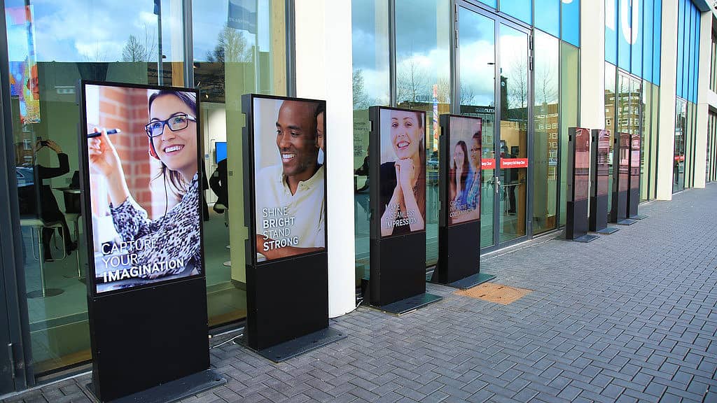 Digital Signage Display Digital Signage Kiosk Digital Standee price 6