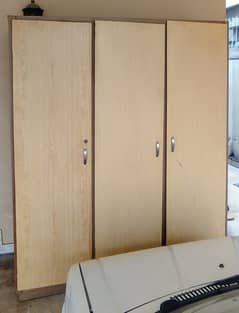 wardrobe plywood