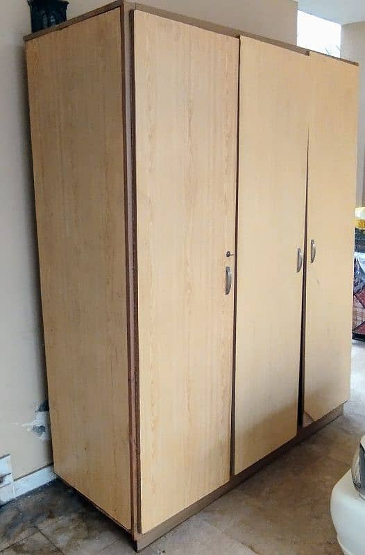 wardrobe plywood 1