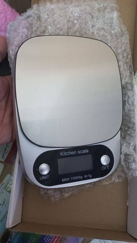 kitchen  scale 1