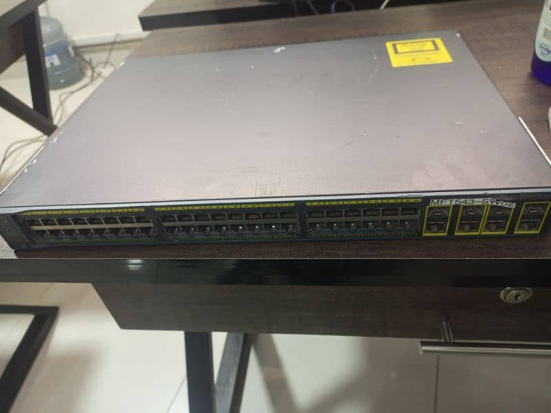 Cisco Catalyst 2960 (WS-C2960G-48TC-L) 48-Ports 3