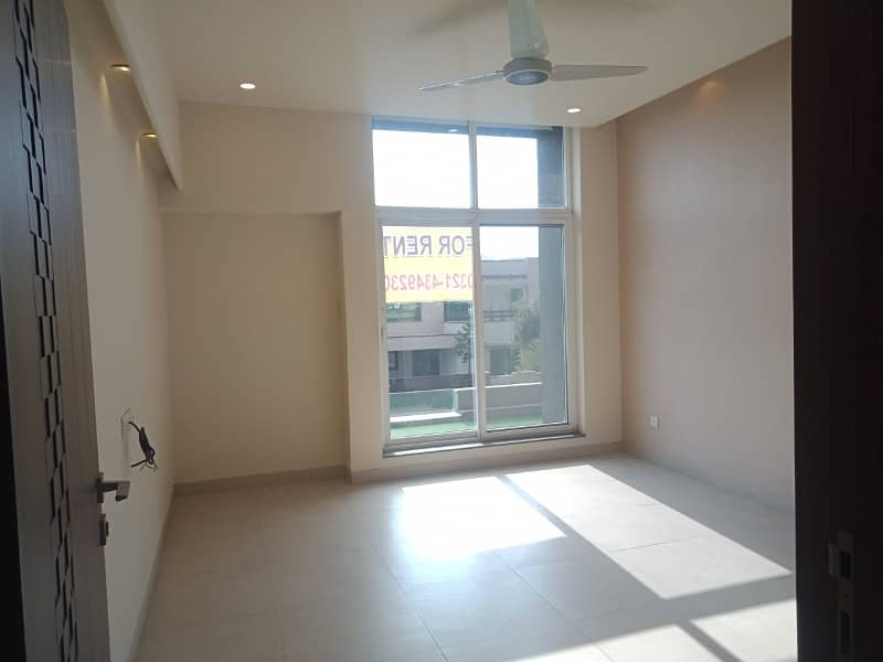 1 Kanal Commercial House Is Available For Rent 10