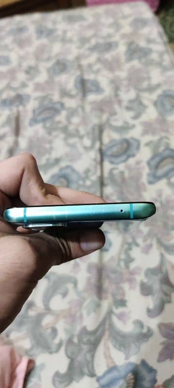 oneplus 8T 12/256 condition 10/10 no a single fault 1