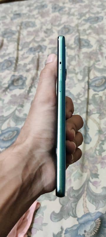 oneplus 8T 12/256 condition 10/10 no a single fault 4