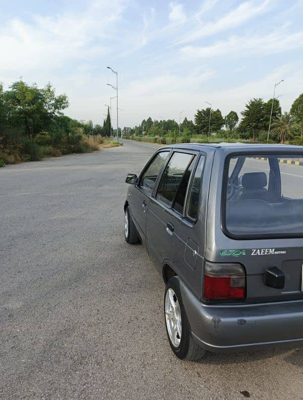 Suzuki Mehran VXR 2012 3