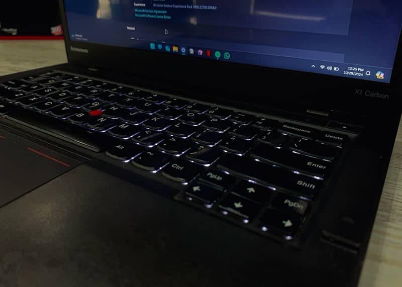 Lenovo Thinkpad X1 Carbon i7-4th Gen 3